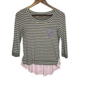 Little Yellow‎ Button Anthropologie Top XS Gray Striped Knit Pink Shirttail